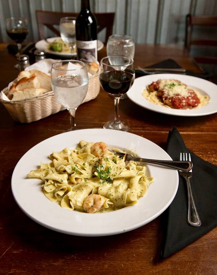 Joes Italian | restaurant | 21 Weatherly Club Dr, Alabaster, AL 35007, USA | 2056634111 OR +1 205-663-4111