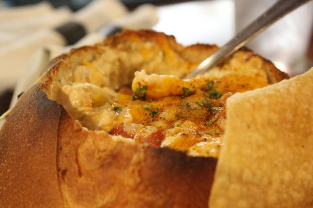 DogWatch Tavern | restaurant | 709 S Broadway, Baltimore, MD 21231, USA | 4102766030 OR +1 410-276-6030