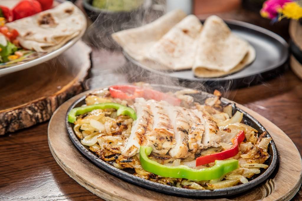 Mexican Inn Cafe | restaurant | 1722 U.S. 287 Frontage Rd, Mansfield, TX 76063, USA | 8176016578 OR +1 817-601-6578