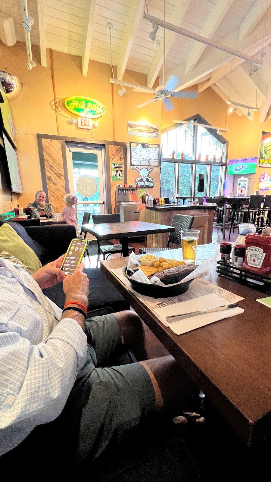 The Nest BBQ & Sports Bar | restaurant | 81219 Overseas Hwy, Islamorada, FL 33036, USA | 3056642006 OR +1 305-664-2006