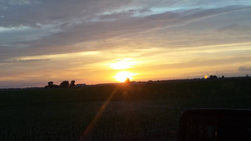 New Memphis Station | restaurant | 2443 Wittenburg Rd, New Baden, IL 62265, USA | 6185883000 OR +1 618-588-3000