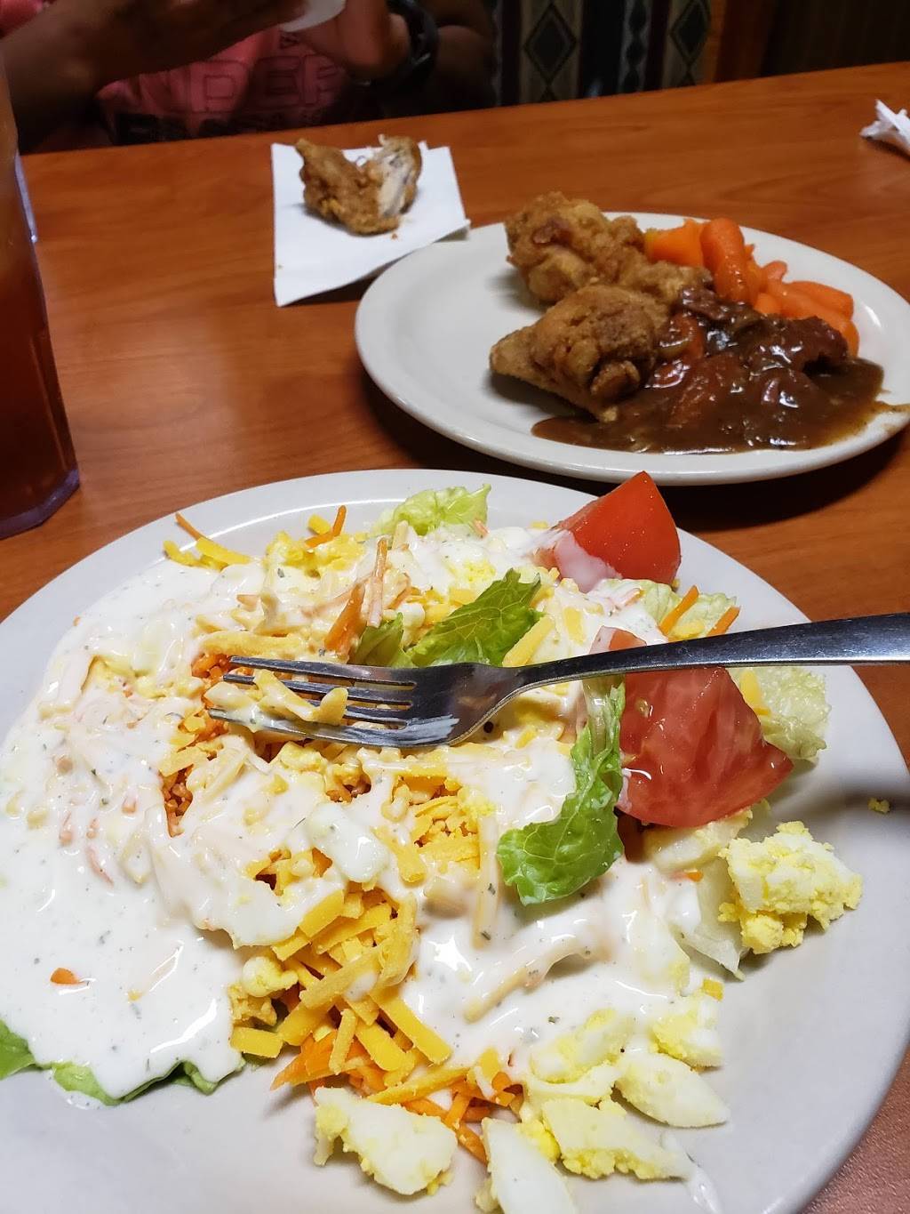 Ponderosa | restaurant | 1817 N Locust Ave Dr, Lawrenceburg, TN 38464, USA | 9317626261 OR +1 931-762-6261