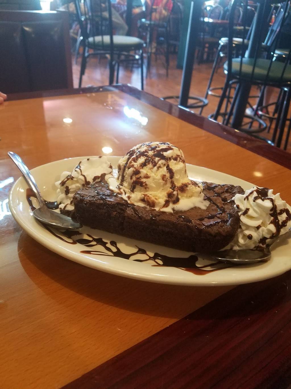 Big Als Pub & Grubberia | restaurant | 516-F River Highway, Mooresville, NC 28117, USA | 7046640992 OR +1 704-664-0992