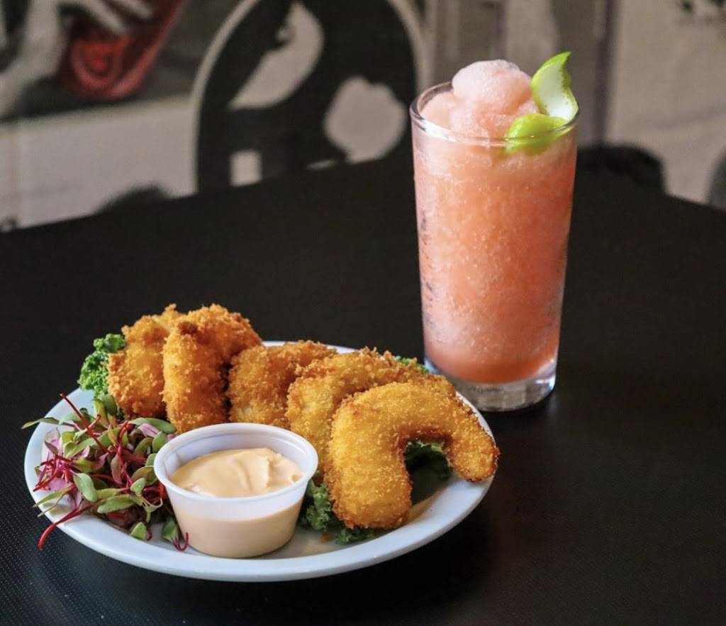 Neon Tiger | restaurant | 654 King St, Charleston, SC 29403, USA | 8436403902 OR +1 843-640-3902