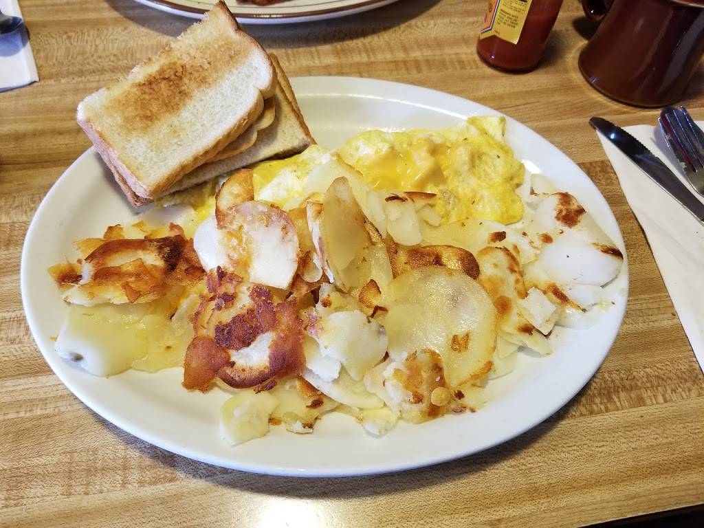 Red School Cafe | restaurant | 12320 Bristol Rd, Bristol, WI 53104, USA | 2628572652 OR +1 262-857-2652