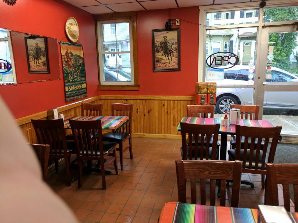 Tacos Lupita | restaurant | 194 River St, Haverhill, MA 01832, USA | 9783741839 OR +1 978-374-1839