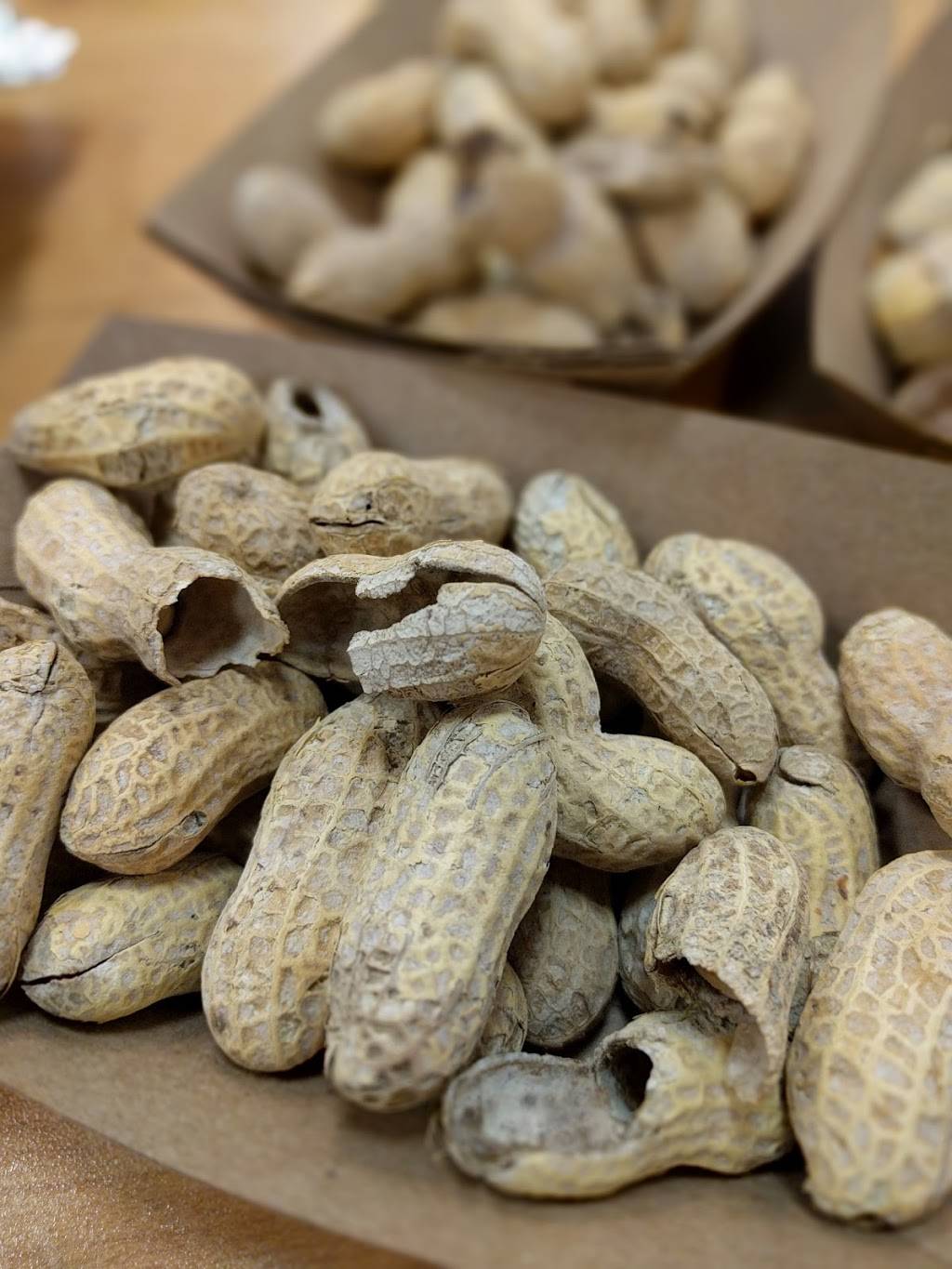 Five Guys | meal takeaway | 623 E Grand River Ave, East Lansing, MI 48823, USA | 5173323483 OR +1 517-332-3483