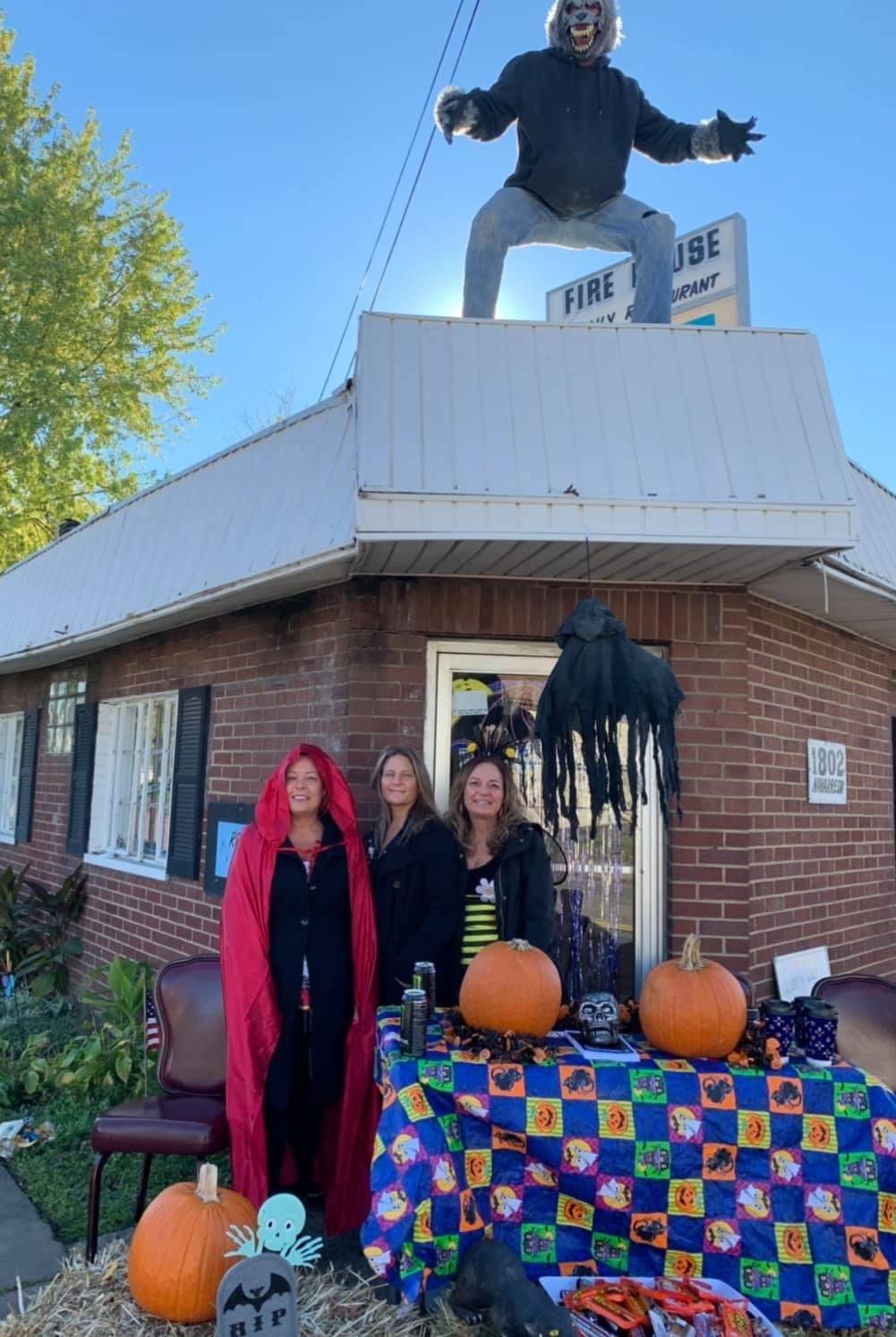 Burgess Grills Family Restaurant | restaurant | 1802 Navarre Rd SW, Canton, OH 44706, USA | 2342140144 OR +1 234-214-0144