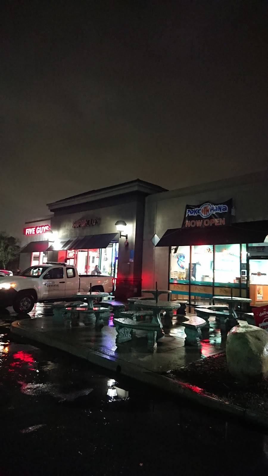 poke hana | restaurant | 525 E Hospitality Ln, San Bernardino, CA 92408, USA | 9093272324 OR +1 909-327-2324