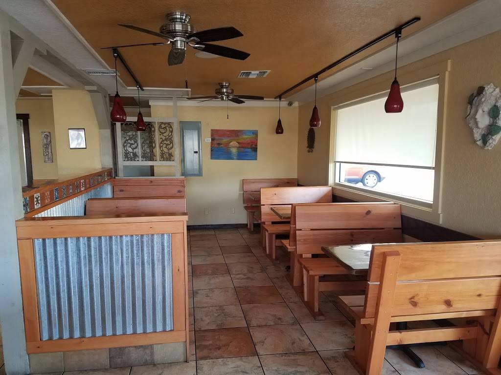 Juan`s Mexican Grill | restaurant | 1409 Main St, Dunedin, FL 34698, USA | 7277385826 OR +1 727-738-5826