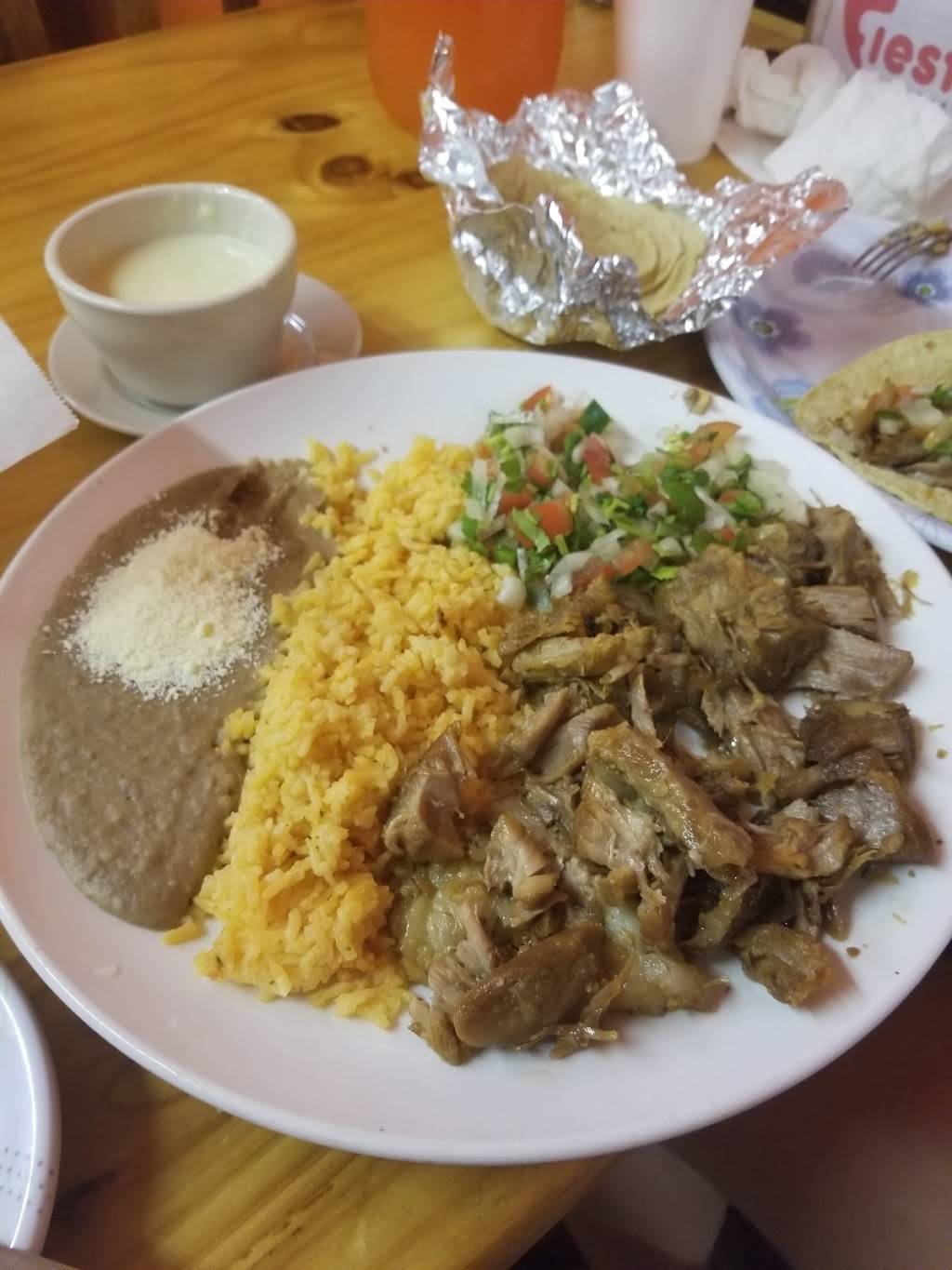 Fiesta | restaurant | Opelika, AL 36801, USA | 3342031311 OR +1 334-203-1311