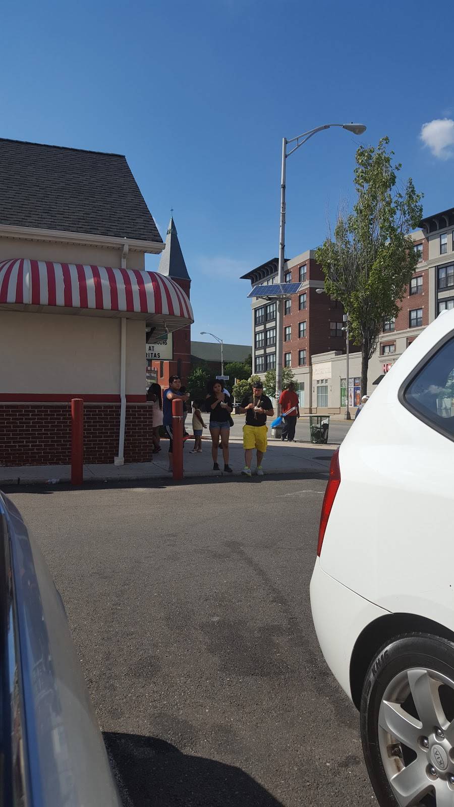 Ritas Italian Ice & Frozen Custard | restaurant | 513-517 Main St, East Orange, NJ 07018, USA | 9733959040 OR +1 973-395-9040