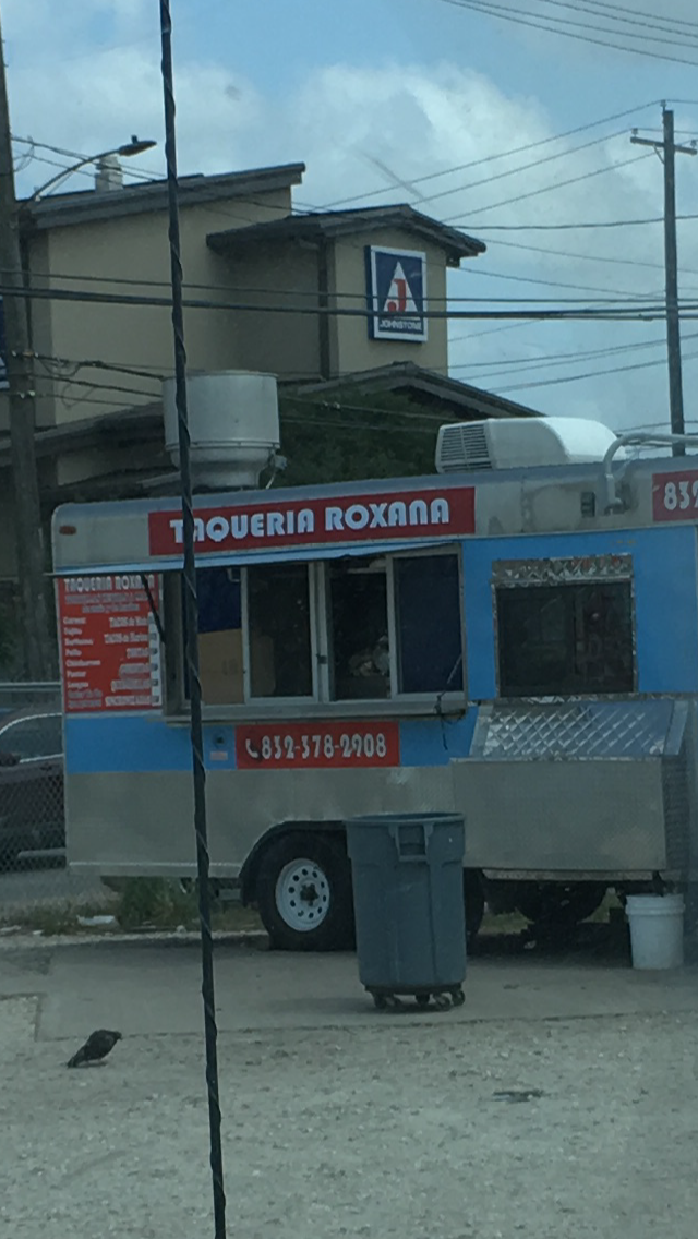 Taqueria Roxana | restaurant | 2117 Shepherd Dr, Houston, TX 77007, USA | 8323782908 OR +1 832-378-2908