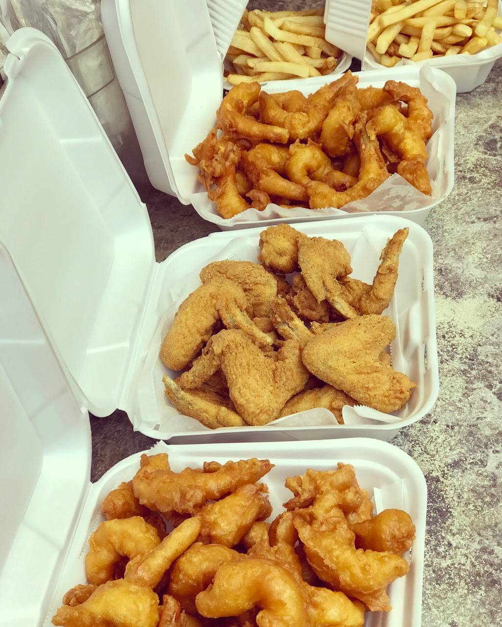 The Original Waves Inn | meal takeaway | 20351 Grand River Ave, Detroit, MI 48219, USA | 3135376000 OR +1 313-537-6000