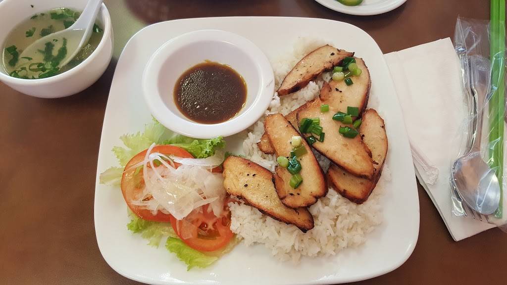 Pho One | restaurant | 11148 Westheimer Rd, Houston, TX 77042, USA | 7139170351 OR +1 713-917-0351