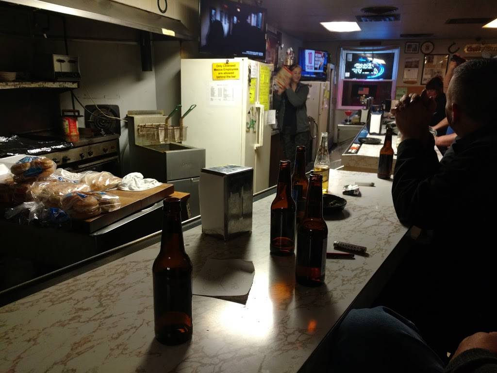 Mecca Cafe | restaurant | 103 N State St, West Harrison, IN 47060, USA | 8126379125 OR +1 812-637-9125