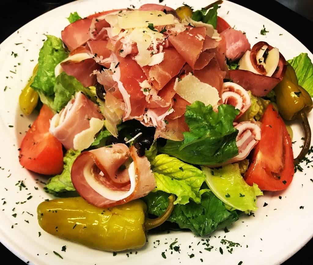 Santionis Italian Restaurant | restaurant | 3535 US-17, Fleming Island, FL 32003, USA | 9042641331 OR +1 904-264-1331