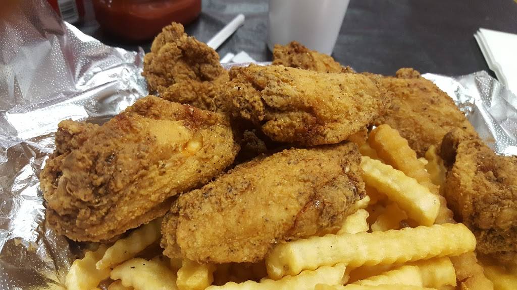 The Coaches Box | restaurant | 705 Oriole Blvd, Duncanville, TX 75116, USA | 9725722266 OR +1 972-572-2266