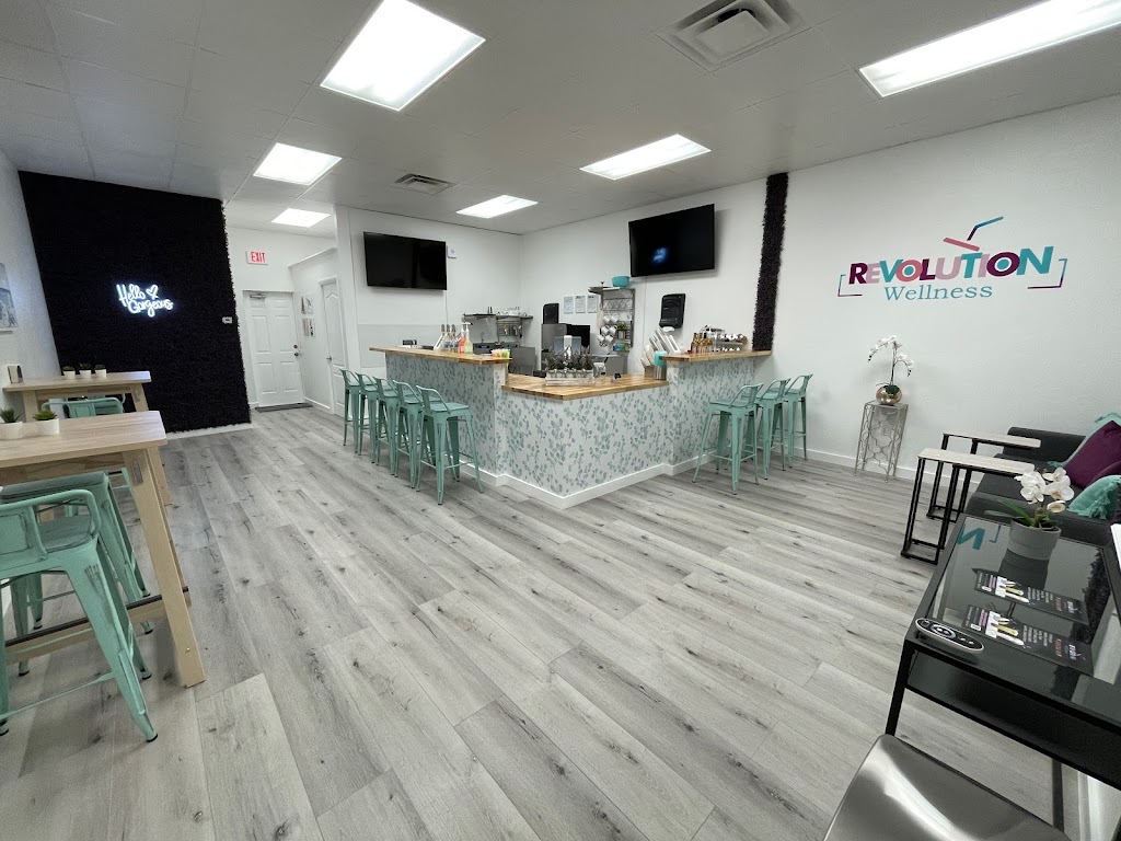 Revolution Wellness | restaurant | 135 E Center Ave, Sebring, FL 33870, USA | 8636777318 OR +1 863-677-7318