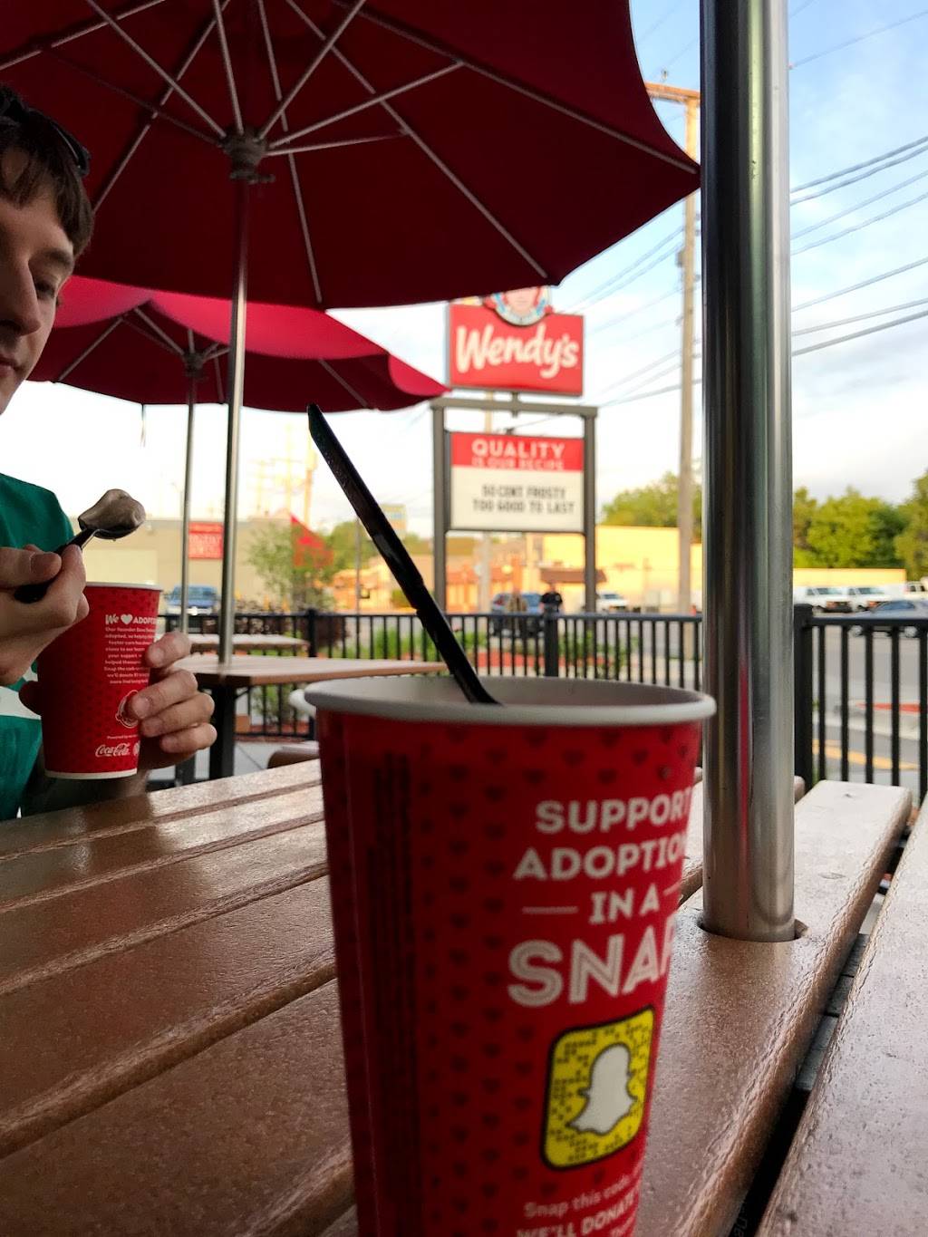 Wendys | restaurant | 1061 Michigan St NE, Grand Rapids, MI 49503, USA | 6164540186 OR +1 616-454-0186