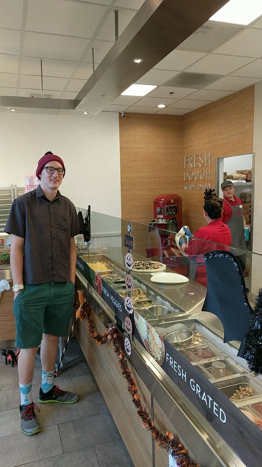 Papa Murphys Take N Bake Pizza | meal takeaway | 40004 CA-41 #103, Oakhurst, CA 93644, USA | 5596837772 OR +1 559-683-7772