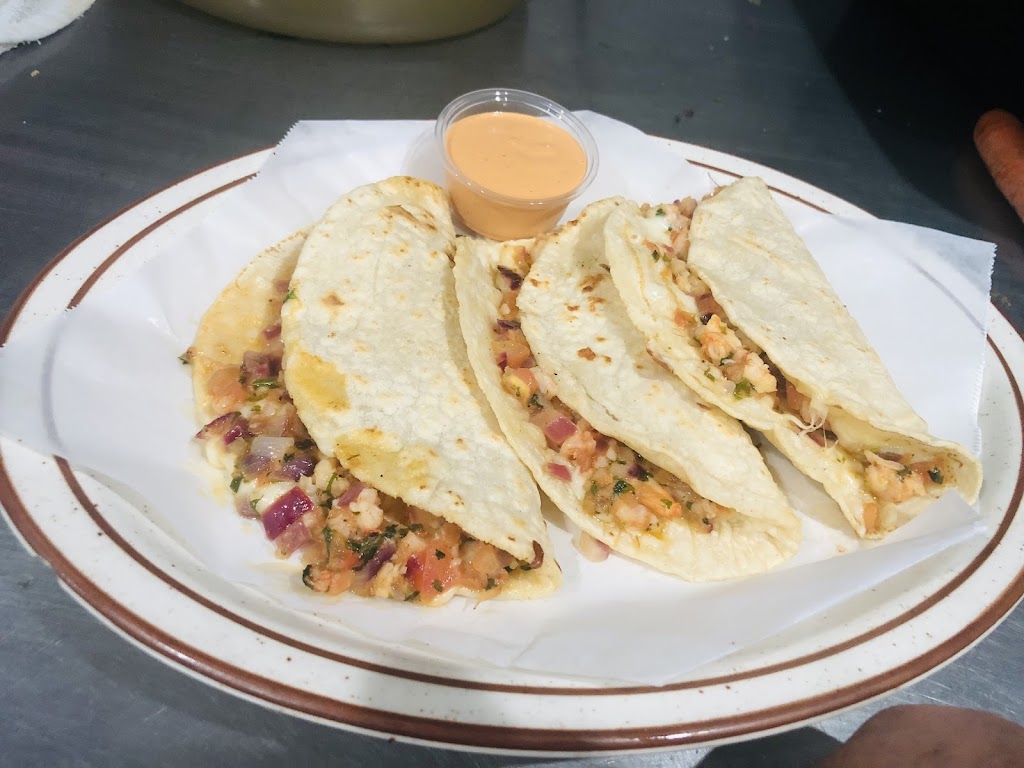 El viejon Restaurant | restaurant | 6943 N Winton Way, Winton, CA 95388, USA | 4088596895 OR +1 408-859-6895