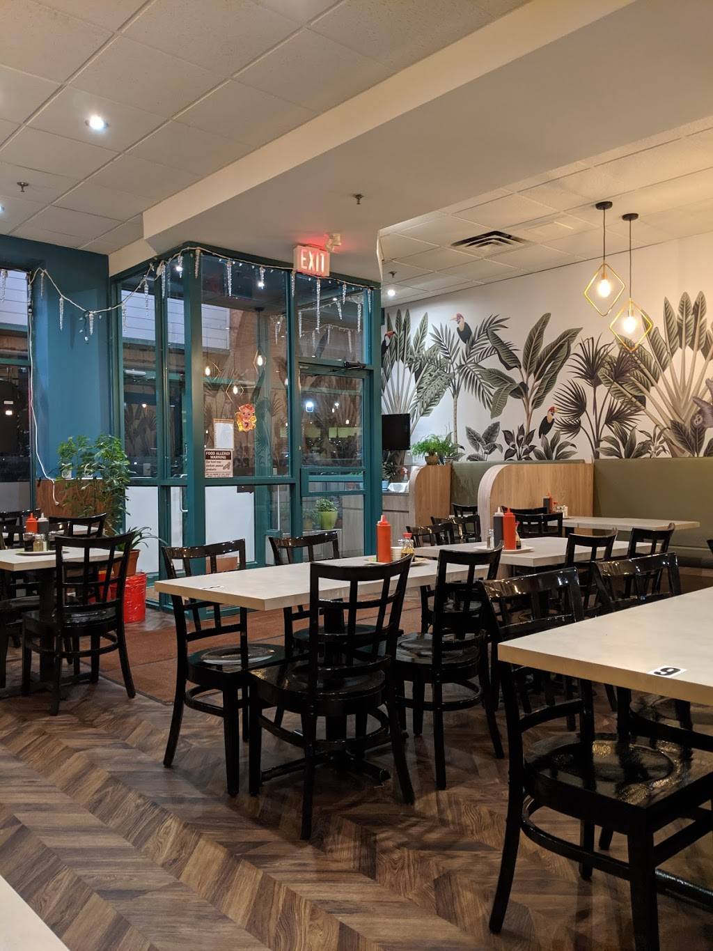 Pho Toronto | restaurant | 1448 Lawrence Ave E, North York, ON M4A 2V6, Canada | 4167570011 OR +1 416-757-0011