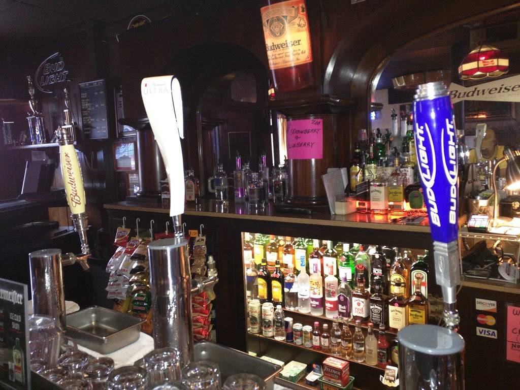 Village Tavern | restaurant | 146 1st St NE, Massillon, OH 44646, USA | 3308375894 OR +1 330-837-5894