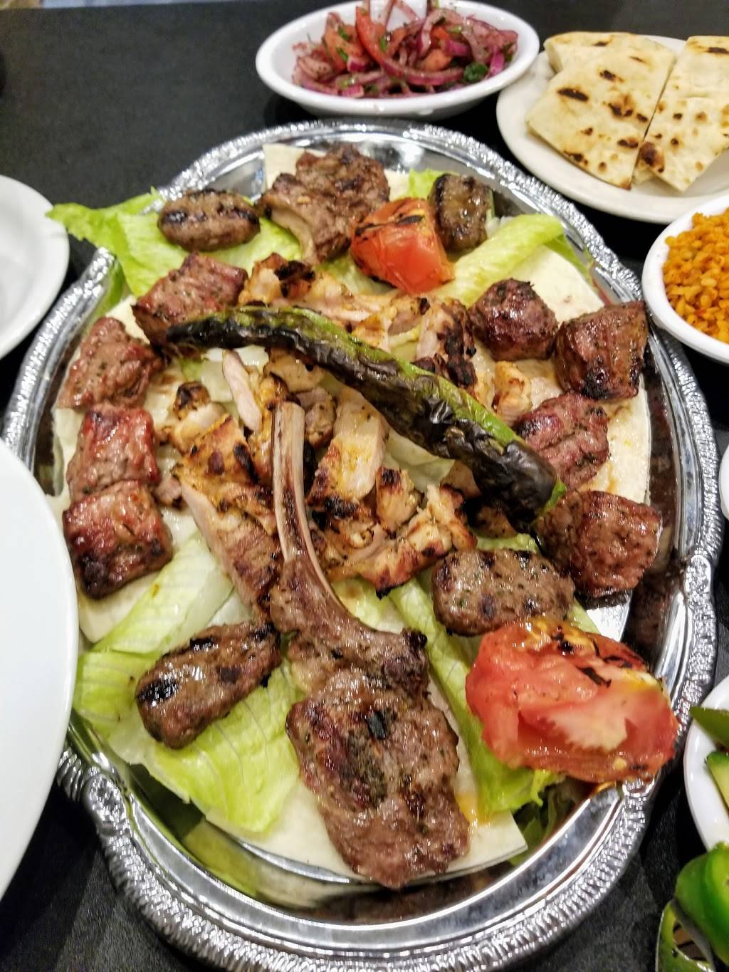 Isot Turkish Cuisine | restaurant | 622 S 6th St, Philadelphia, PA 19147, USA | 2674573622 OR +1 267-457-3622