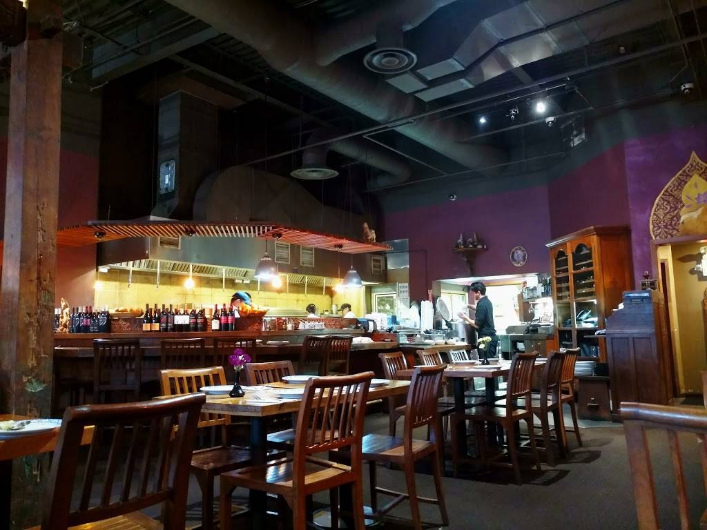 Thai Ginger Redmond | restaurant | Town Center, 7430 164th Ave NE B 225, Redmond, WA 98052, USA | 4255584044 OR +1 425-558-4044