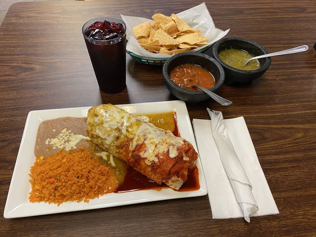 Machos Grill | restaurant | 7300 Roosevelt Rd, Forest Park, IL 60130, USA | 7086890963 OR +1 708-689-0963