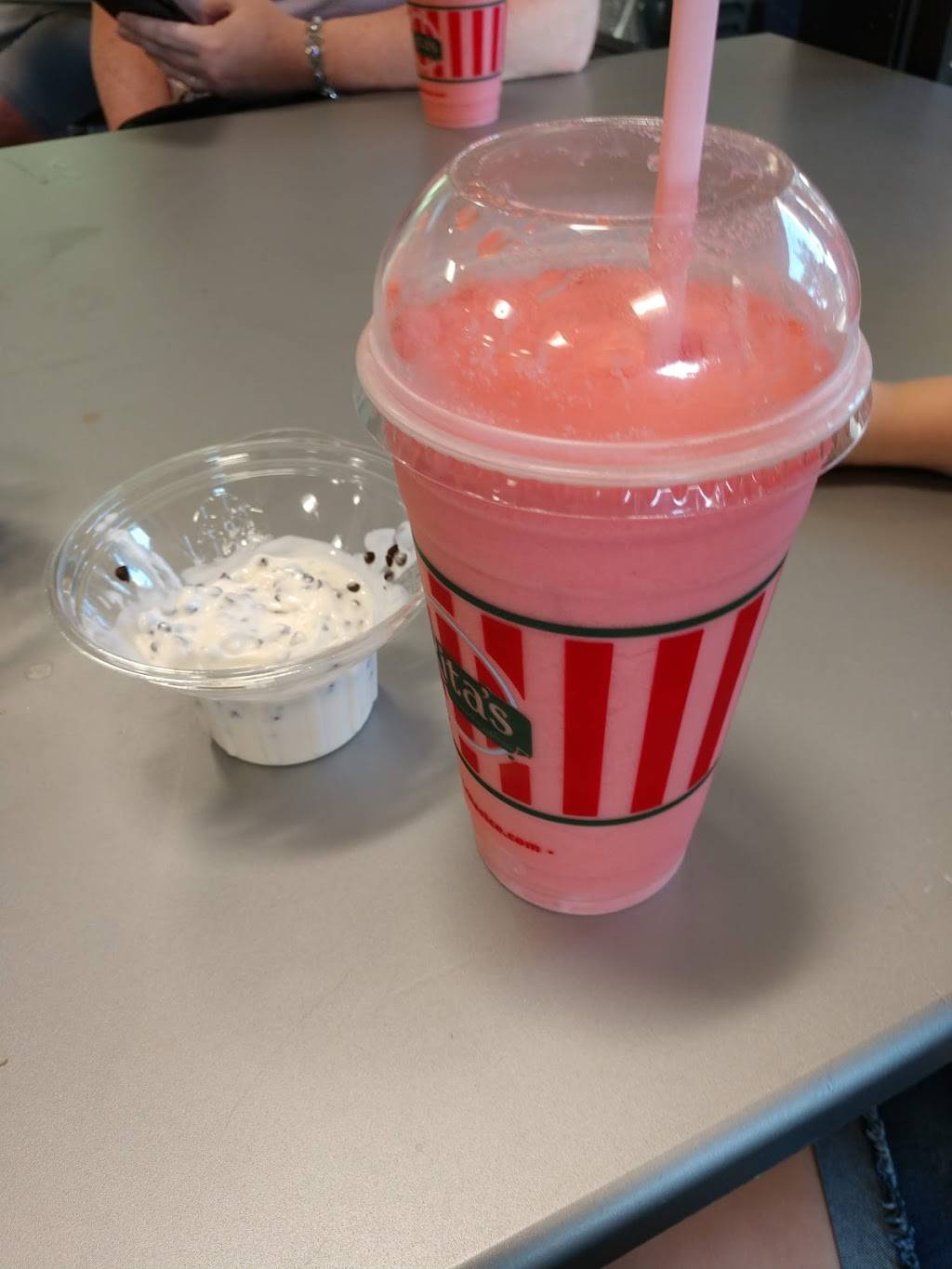 Ritas Italian Ice & Frozen Custard | restaurant | 951 Alamo Dr, Vacaville, CA 95687, USA | 7073171066 OR +1 707-317-1066