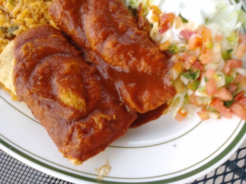 Senor Peppers | restaurant | 108 Janesville St, Oregon, WI 53575, USA | 6088357930 OR +1 608-835-7930