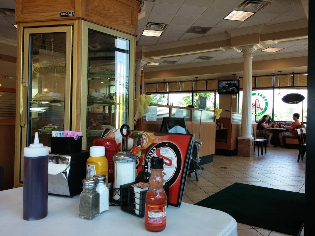 Leos Coney Island | restaurant | 20790 Pontiac Trail, South Lyon, MI 48178, USA | 2484466004 OR +1 248-446-6004