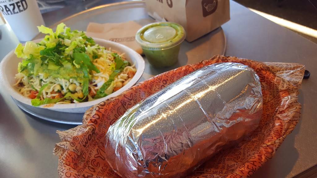 Chipotle Mexican Grill | restaurant | 4727 Medical Dr Ste 102, San Antonio, TX 78229, USA | 2102006359 OR +1 210-200-6359