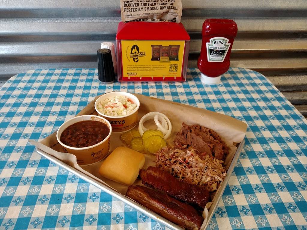 Dickeys Barbecue Pit | restaurant | 321 McCaslin Blvd, Louisville, CO 80027, USA | 3036040222 OR +1 303-604-0222