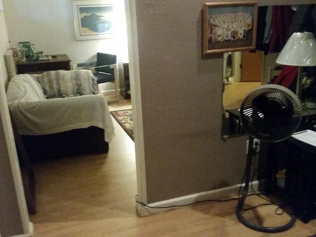 Caravan II Albergo - Maze Entertainment | restaurant | 1465 Sampson St, New Castle, PA 16101, USA | 7245981001 OR +1 724-598-1001