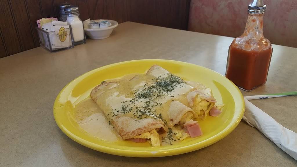 Café by Country Kitchen | restaurant | 2487 M-139, Benton Harbor, MI 49022, USA | 2699256076 OR +1 269-925-6076