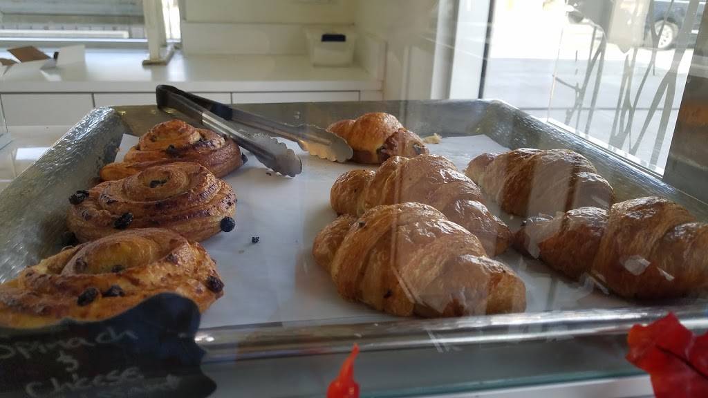 Le Pain Du Jour | bakery | 13528 S Inglewood Ave, Hawthorne, CA 90250, USA | 3106761234 OR +1 310-676-1234