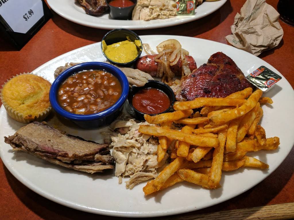 Red Hot & Blue Cherry Hill | restaurant | 2175 NJ-70, Cherry Hill, NJ 08002, USA | 8566657427 OR +1 856-665-7427