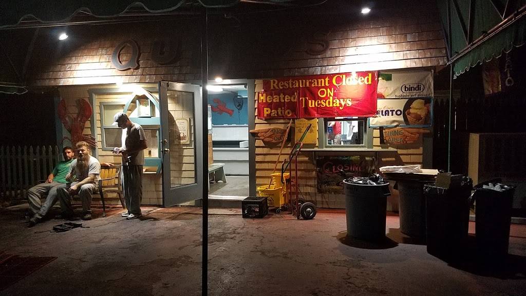 Quitos Restaurant | restaurant | 411 Thames St, Bristol, RI 02809, USA | 4012534500 OR +1 401-253-4500