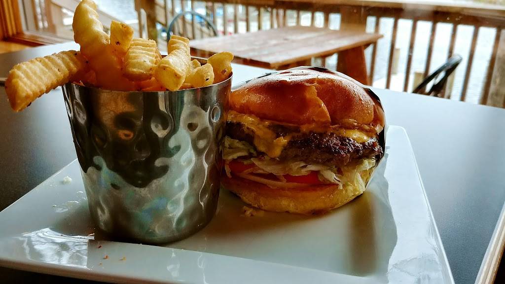 Pogos Harbor Inn | restaurant | 7194 County Rd T, Gordon, WI 54838, USA | 7154662836 OR +1 715-466-2836