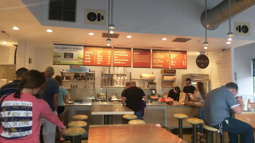 Chipotle Mexican Grill | restaurant | 836 Eden Way N, Chesapeake, VA 23320, USA | 7573613911 OR +1 757-361-3911