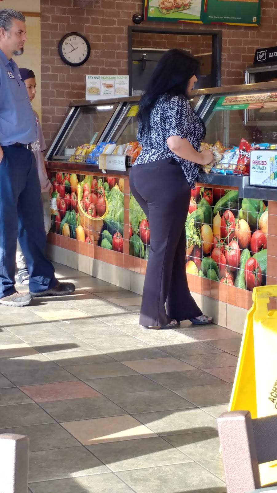 Subway | restaurant | 2775 W Thomas Rd #101, Phoenix, AZ 85017, USA | 6022697037 OR +1 602-269-7037