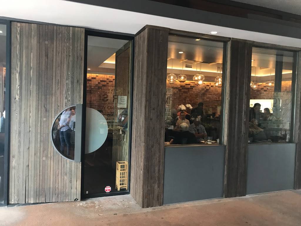 SUGARFISH by Sushi Nozawa | restaurant | 11640 San Vicente Blvd, Los Angeles, CA 90049, USA | 3108204477 OR +1 310-820-4477