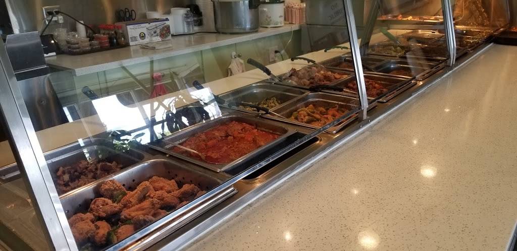 Mama Cinias Rice & Noodles | restaurant | 9178 Mira Mesa Blvd, San Diego, CA 92126, USA | 8588605125 OR +1 858-860-5125