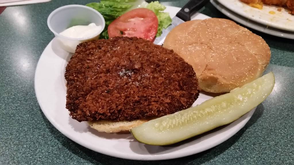 Finleys Irish Pub & Eatery | restaurant | 13477 S Belcher Rd, Largo, FL 33771, USA | 7275357858 OR +1 727-535-7858