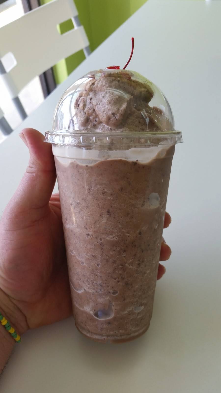 FrappeXscape | restaurant | 5101 E Busch Blvd #7, Tampa, FL 33617, USA | 8139831350 OR +1 813-983-1350