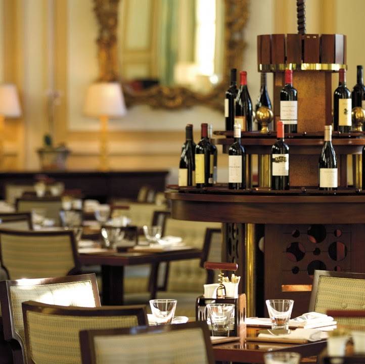 Bites | night club | 280 Vanderbilt Beach Rd, Naples, FL 34108, USA | 2395986644 OR +1 239-598-6644