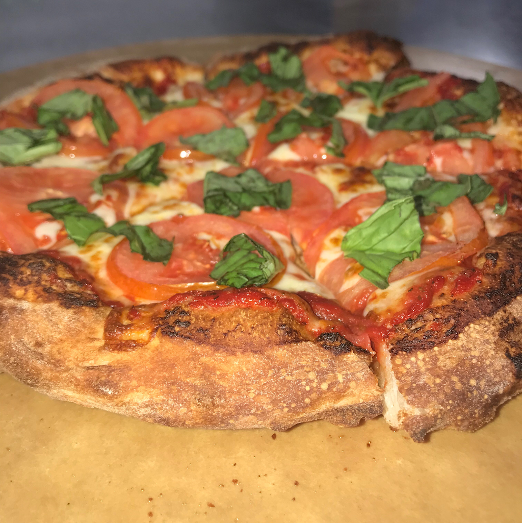 BC Pizza Kalamazoo | restaurant | 1710 W Main St, Kalamazoo, MI 49006, USA | 2695305774 OR +1 269-530-5774